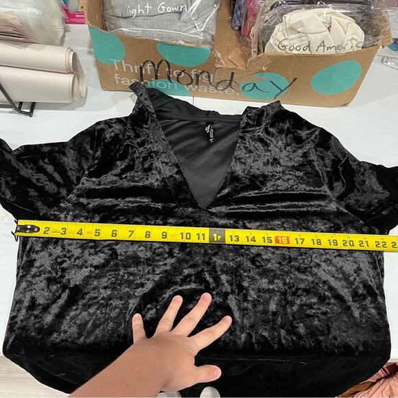 Torrid Velour Hooded Long Sleeve Mini Lounge Gown Deep Black 0 FLAW - Picture 5 of 7